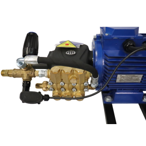 картинка Аппарат высокого давления стационарный на раме LUXOR RR 90.250 TST куить